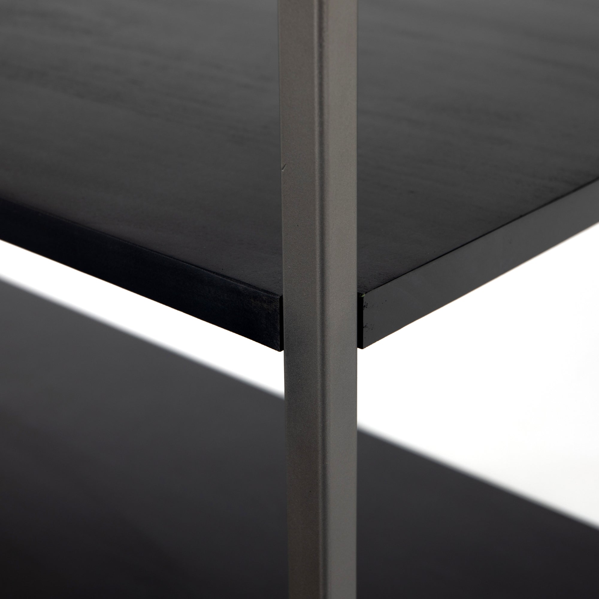 Trey - Noir image 10