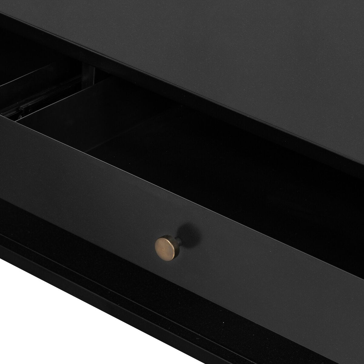 Soto - Noir image 10