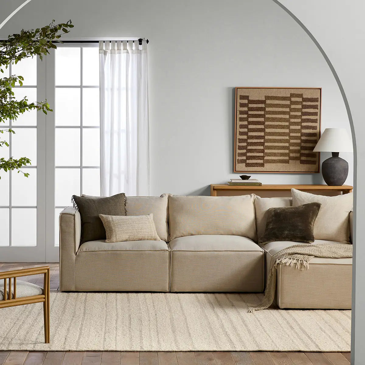 Leona - Sollus image 2