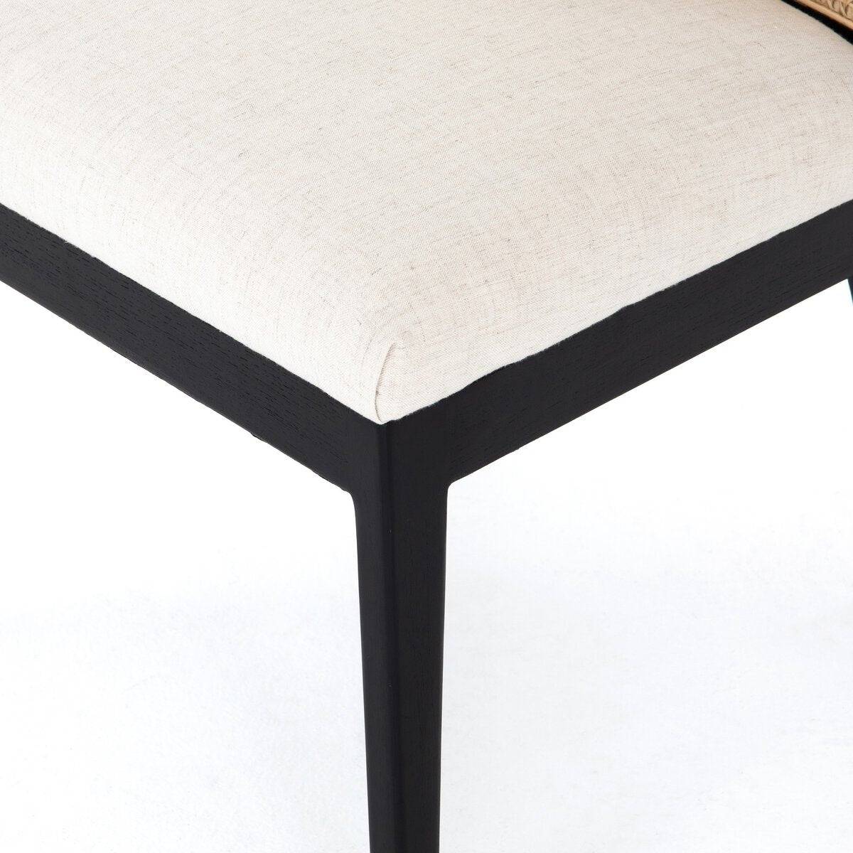 Antonia - Noir image 8