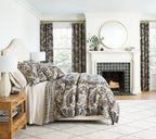 Antigua- Noir image 1