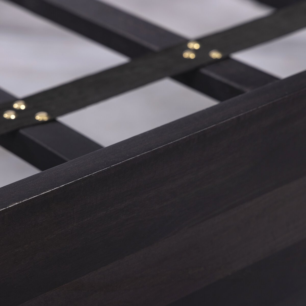 Sydney - Noir image 6